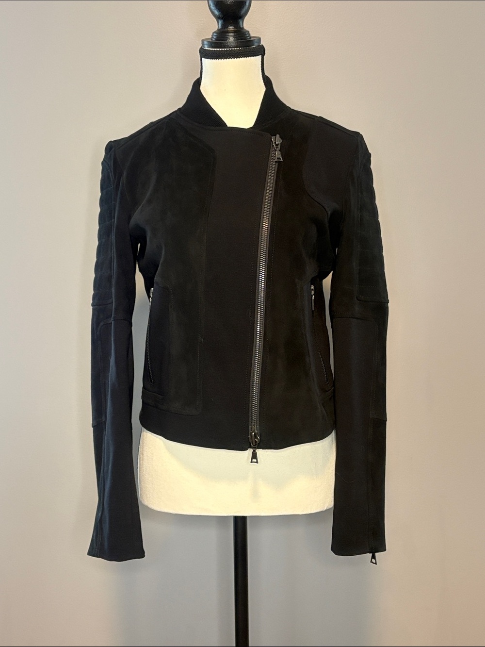 Theory Black Lamb Leather Moto Jacket Small Collarless Double Zip Quiet Luxury